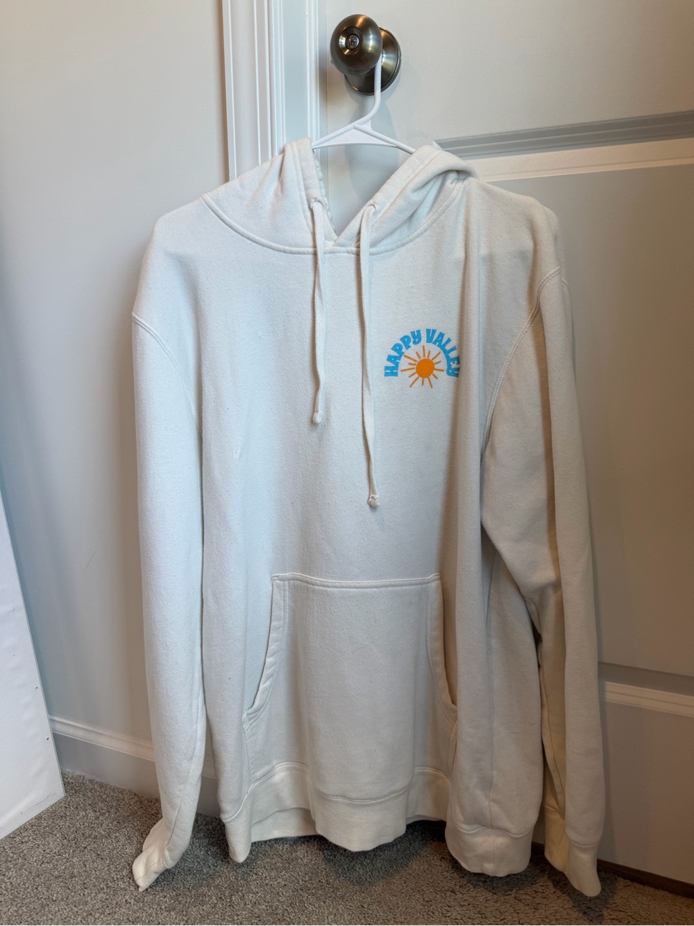 Penn State Cream 'Happy Valley' Sun Graphic Hoodie